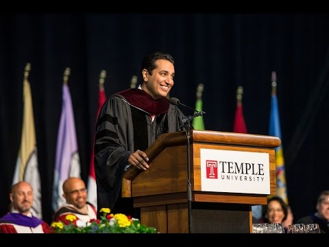 Kevin Negandhi Addresses the Class of 2015 - YouTube