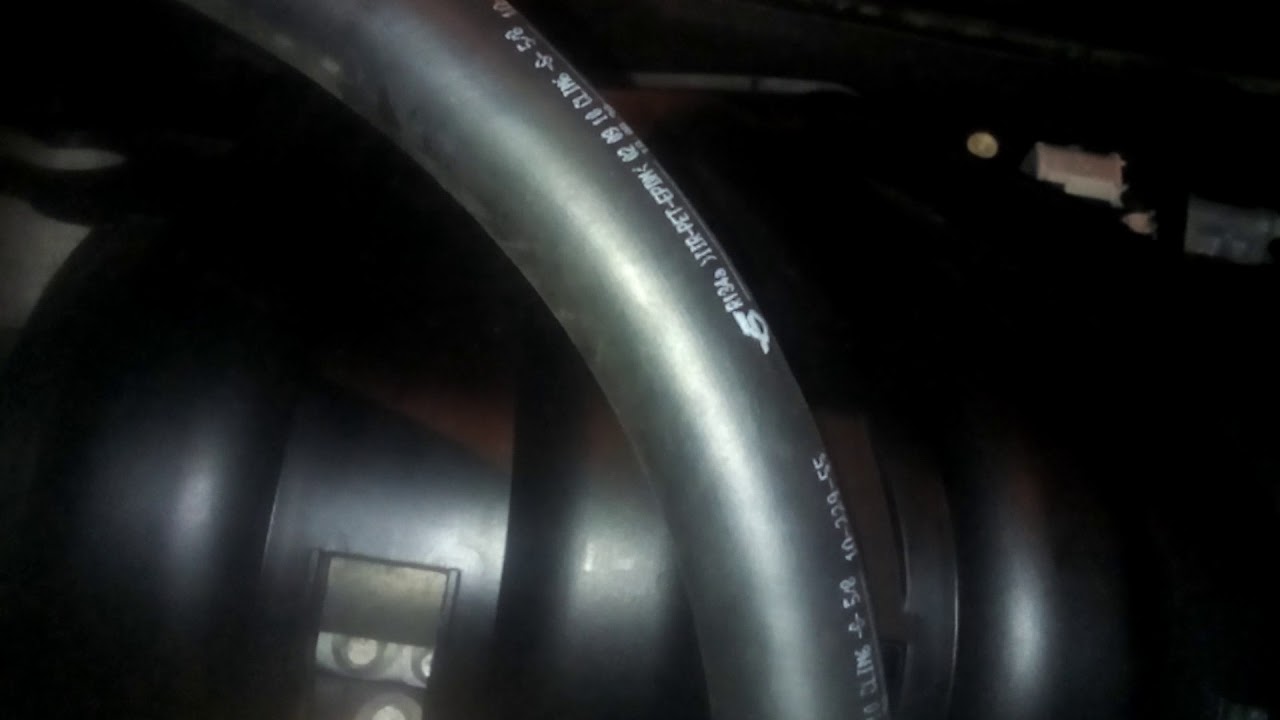 Стук, шум в районе двигателя на холостых, под нагрузкой при разгоне ...