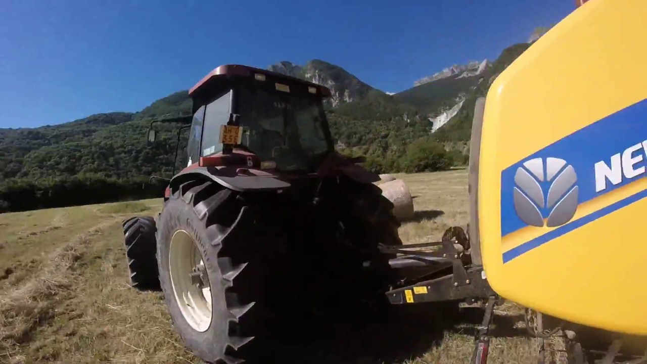 ROLL BELT 150 / Pressatura con New Holland G210