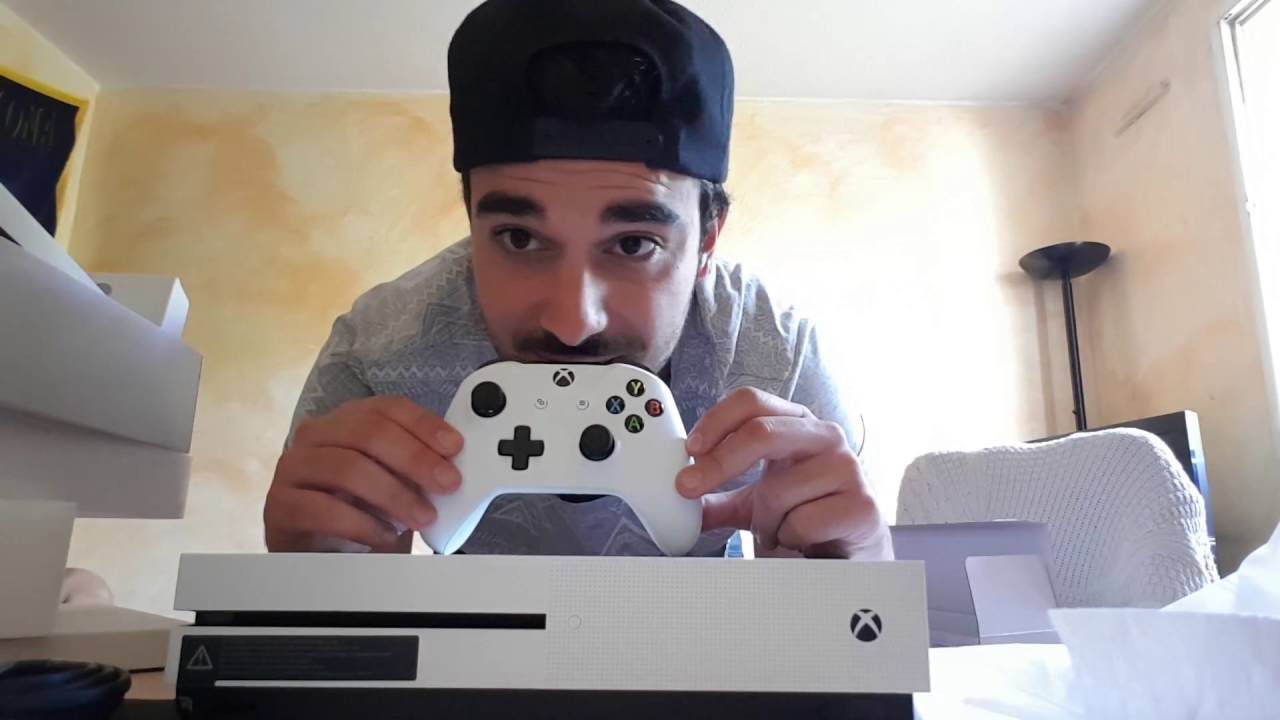 Jeu Fifa 17 Xbox One pas cher - Rakuten
