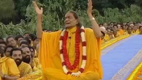 Radhey Radhey Radhey - Kirtan with Jagadguru Shree...