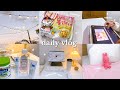 daily vlog ☁️ 🍃 : after work routine 💤 , cooking 👩‍🍳 , skincare routine, cleaning, minimal desk ✨