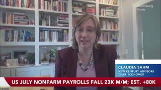 US Employers Cut Jobs, Unemployment Rate Falls screenshot 1