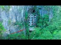 贵州之旅丨大山深处的神秘楼房，悬空镶嵌在山洞里，这真的能住人嘛？【阿杜游中国】