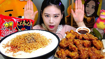 핵불닭볶음면에 생크림과 치즈를 섞었어요 허니순살치킨도 같이 먹방 Mukbang