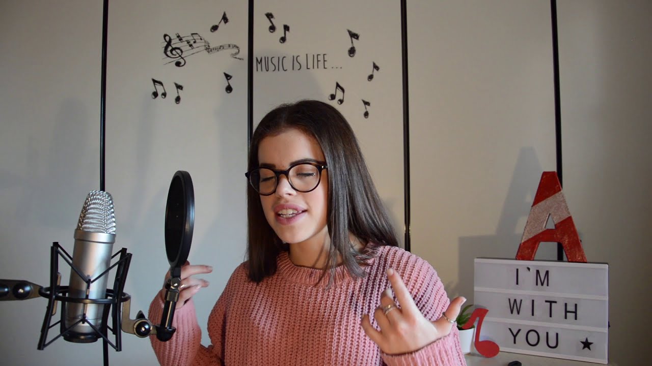 Avril Lavigne - I'm with you (Cover)