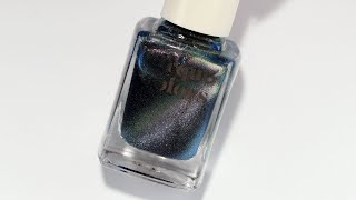 DELPHINUS | Cirque Colors Teal Blue Magnetic Nail Polish