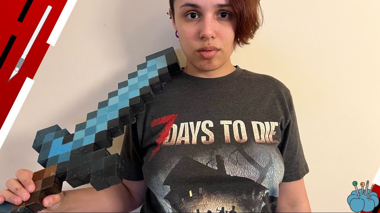 How to Make a Minecraft Diamond Sword from Wood Blocks - YouTube