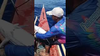 napaka kapal ng kawali ng tulingan. #fishing