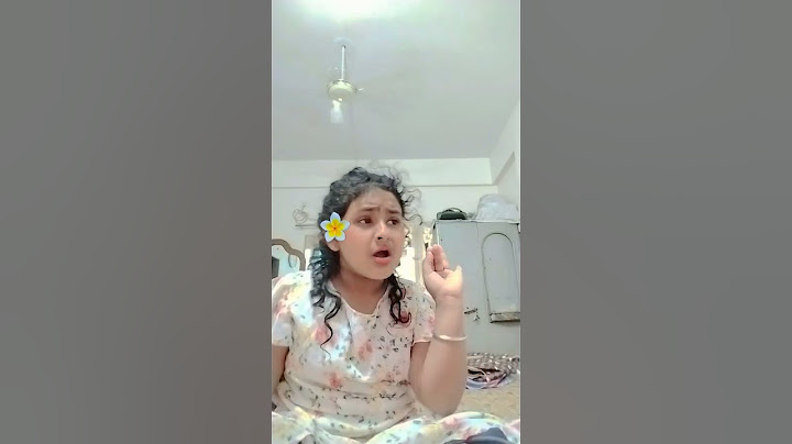 That one show off girl 🤢🤢🤢🤢🤢