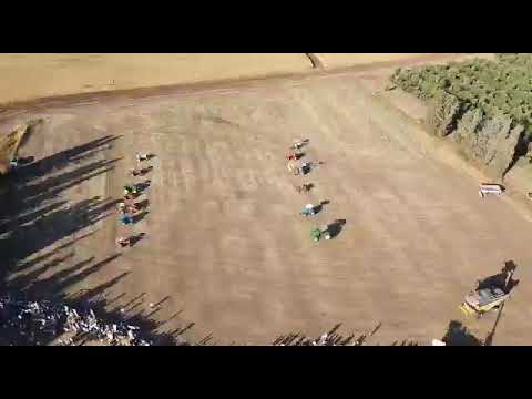 רונדו (ריקוד) הטרקטורים במושב היוגב. חג שבועות 2022. באדיבות גיא דגני