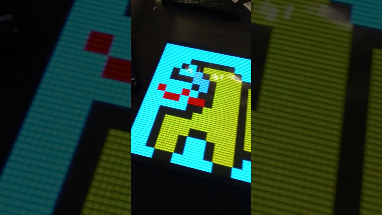 A Cute Pixel Art Display! - Divoom Pixoo 64 LED Display | Tech Review