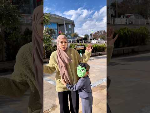 ادم وقعت تعويذة عليه تحول لرجل الأخضر