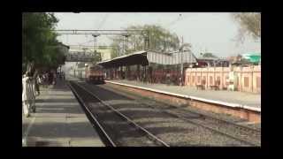 Off Red Wap-4 16032 Andaman Jammu Chennai Express Showing Its Stuff