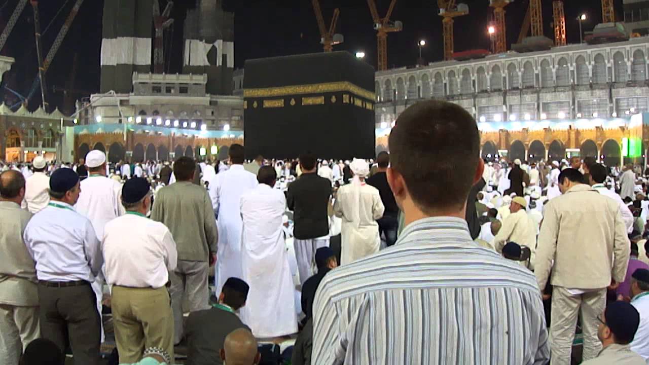 Kabe'de Sabah Ezanı