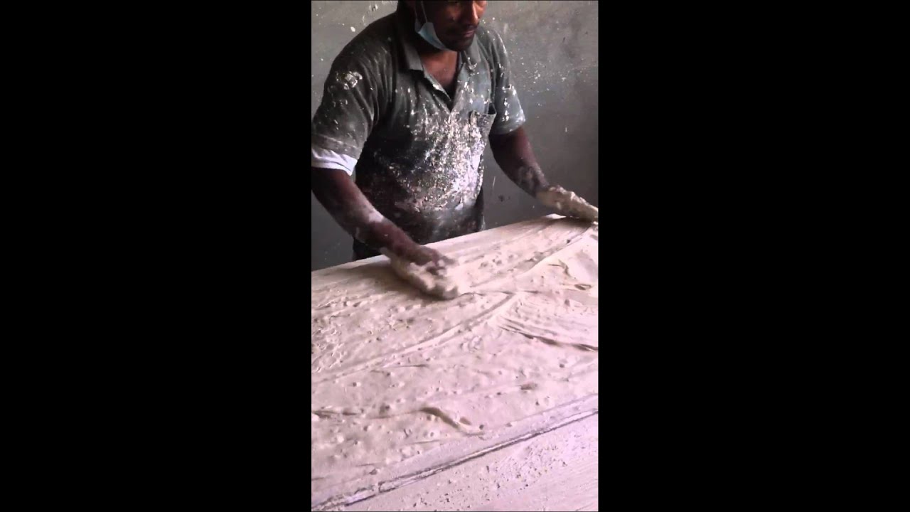 ‫طريقة عمل بلاطة الجبس How to make gypsum board‬‎ YouTube