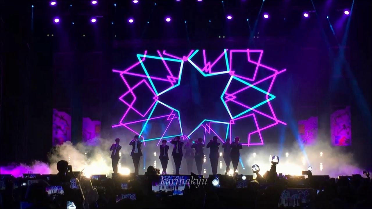 180121 Wanna One 1st FM in Jakarta - Energetic (에너제틱)