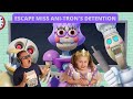 LETS PLAY ESCAPE MISS ANI-TRON' DETENTION! SCARY OBBY!