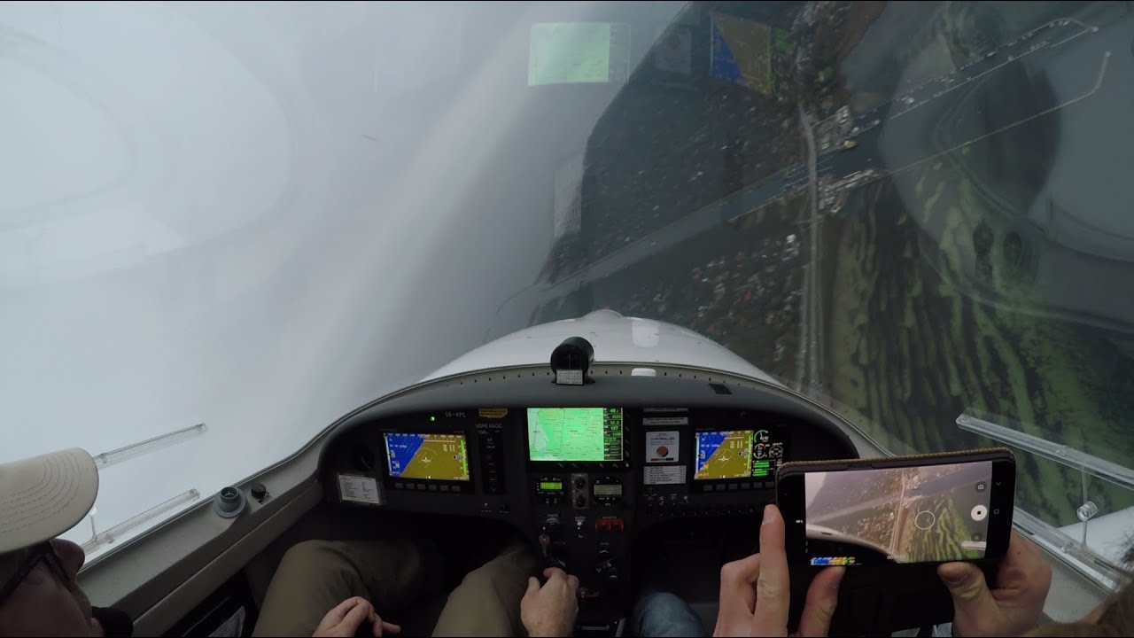 Practicing Chandelles in the Dynamic WT9