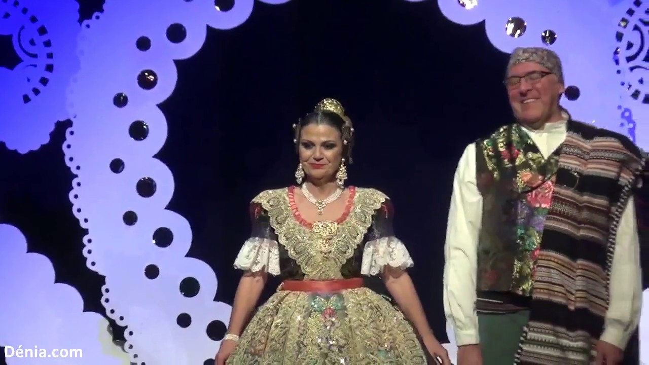 Fallas Dénia 2018: Presentación falla Campaments (Yolanda López)