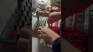 Roland T8 Vs Korg Volca B Mini Synth Sound Acid