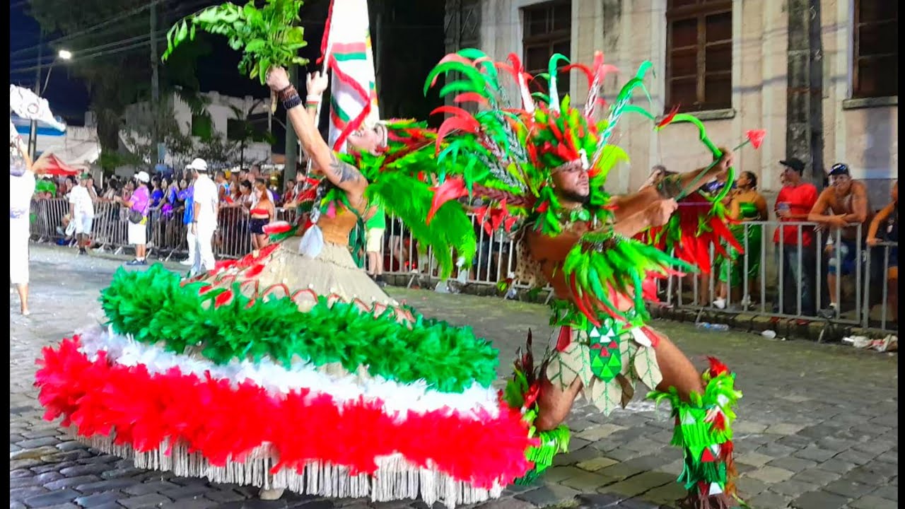 Desfile 2024 Escola de Samba do Batel 🇭🇺