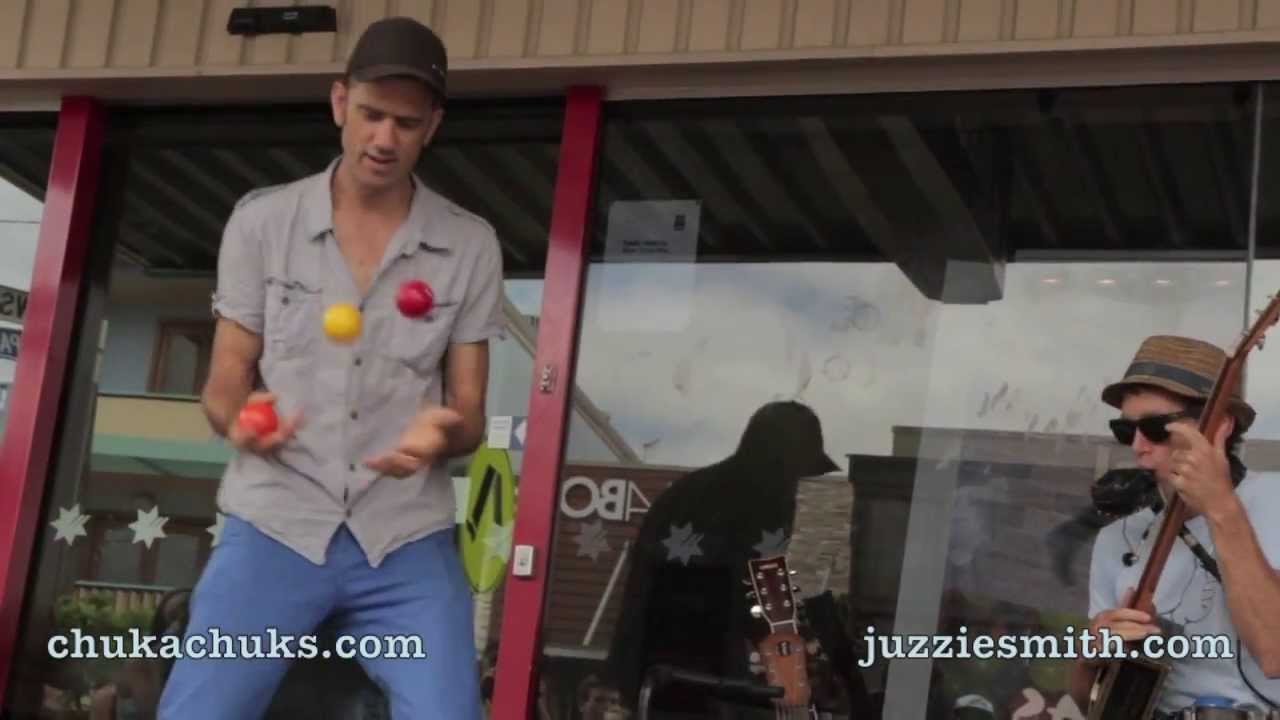 Chuka Chuks Street Jam, Smith and Salom