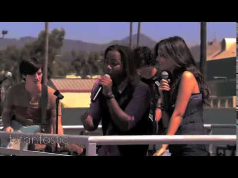 Victorious - Moves Like Jagger
