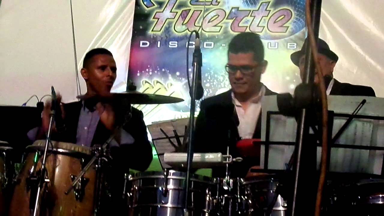 Roberto Lugo en concierto, si me dejas amarte YouTube