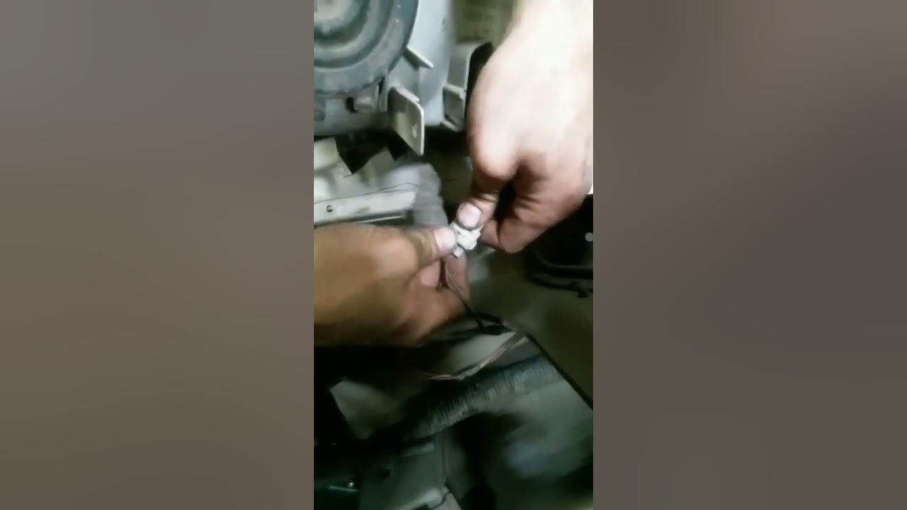 Как заменить лампу на витаре Подсветка номера Suzuki Jimny, 1,3 л, 2008 года поломка DRIVE2