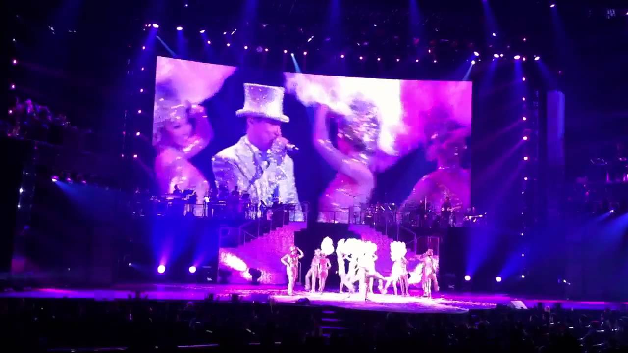 Jacky cheung concert final song - YouTube