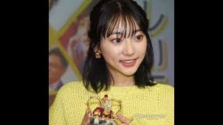 武田玲奈、ミニスカのナース服でビルから飛び降り!「ちょっと怖かった」