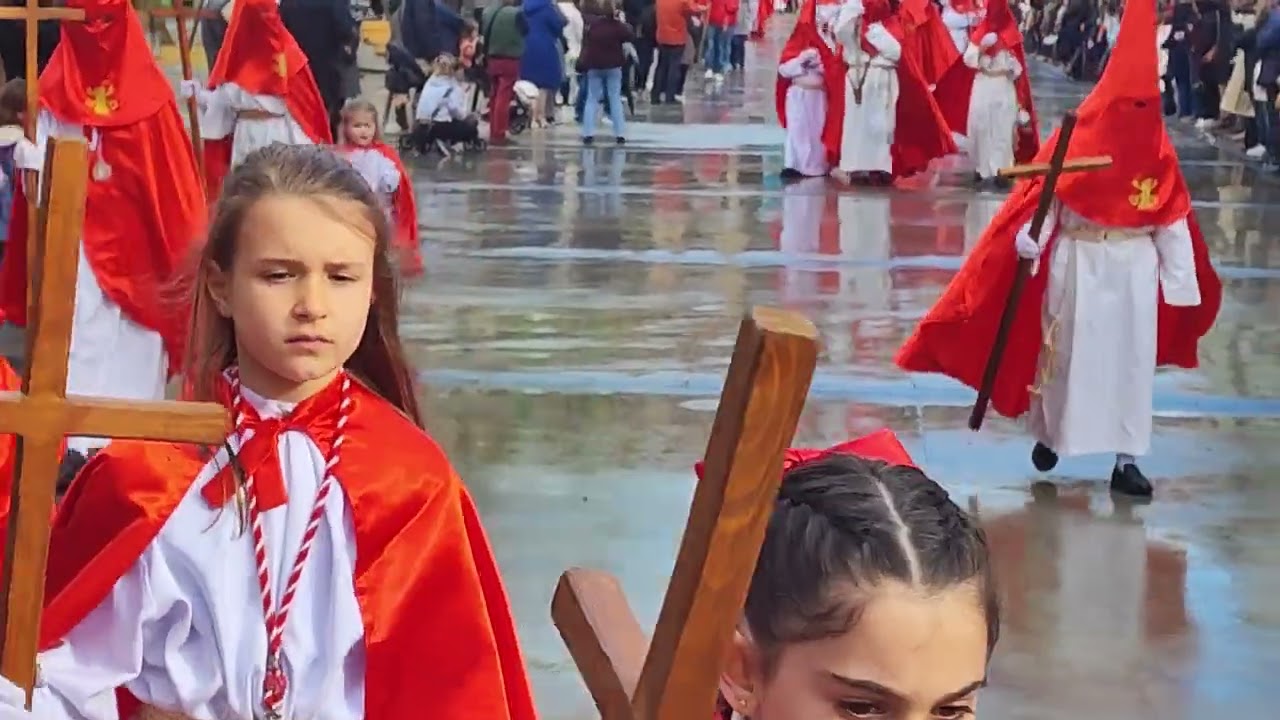 Procesión Viernes Santo Avilés 2025