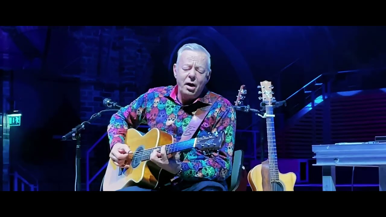 Tommy Emmanuel. Konzertkirche Neubrandenburg.