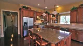 5480 Rosalind Blvd - Kitchen