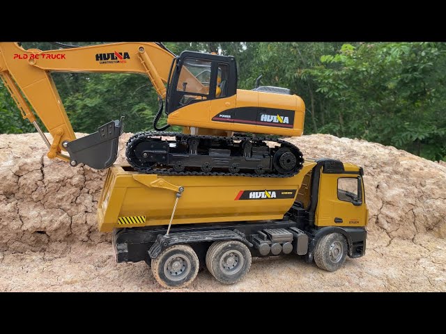 Excavator Huina 1535/Dump Truck Huina 1582/RC Truck 8:43am - YouTube