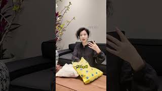 翡翠博主拆箱分享 | 爲春天準備的漂亮東西🎀#珠寶首飾 #手鐲 #翡翠 #玉石 #翡翠知识 #十玥珠寶翡翠 #十玥珠寶翡翠二號店 #十玥珠寶翡翠直播