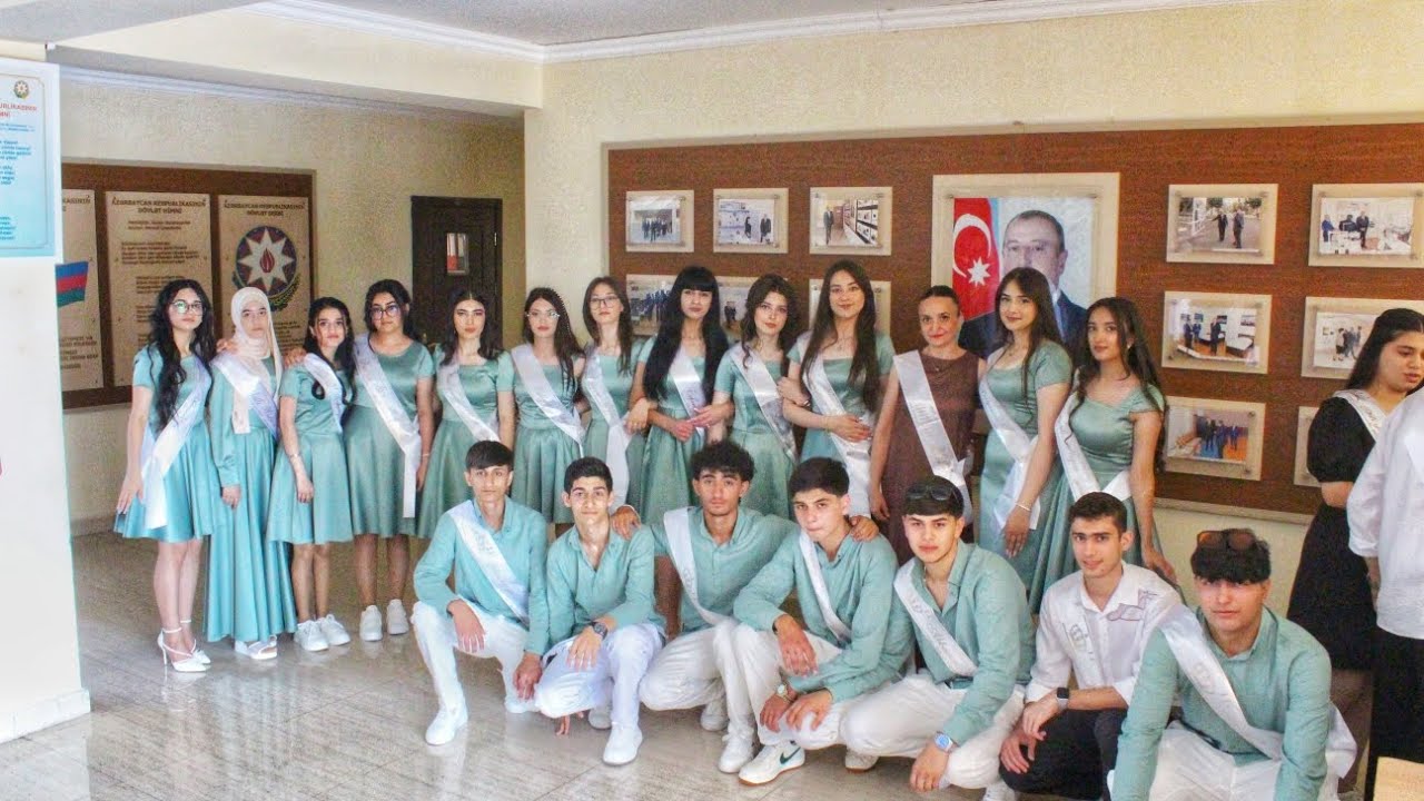 265 saylı Tam orta məktəb. Son Zəng