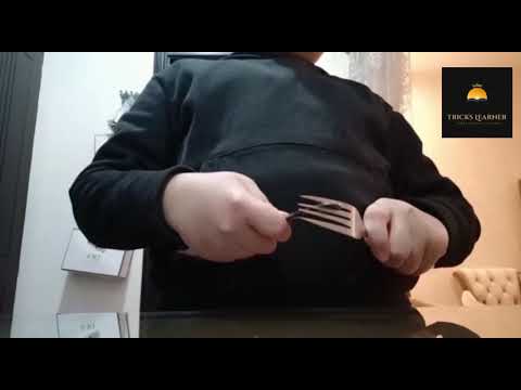 Floating spoon in air revealed