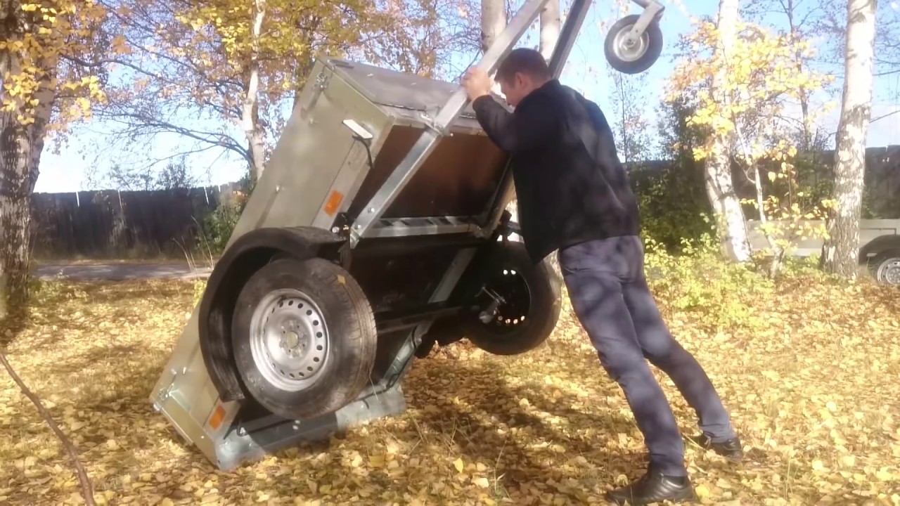 Автомобильный прицеп экспедиция