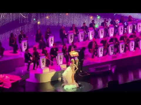 Lady Gaga & Tony Bennett - Las Vegas Jazz & Piano Engagements - The Lady Is a Tramp / Cheek To Cheek