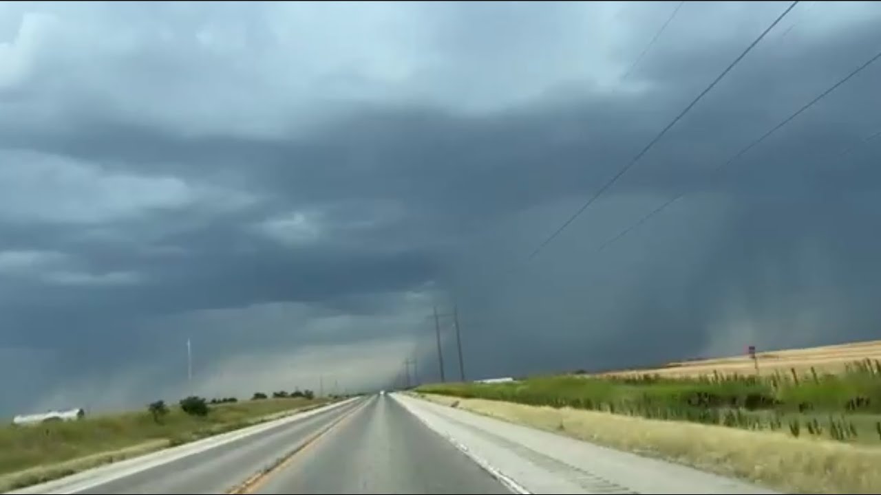 LIVE STORM IN Oklahoma SEVERE STORM HALF DOLLAR SIZE HAIL - YouTube