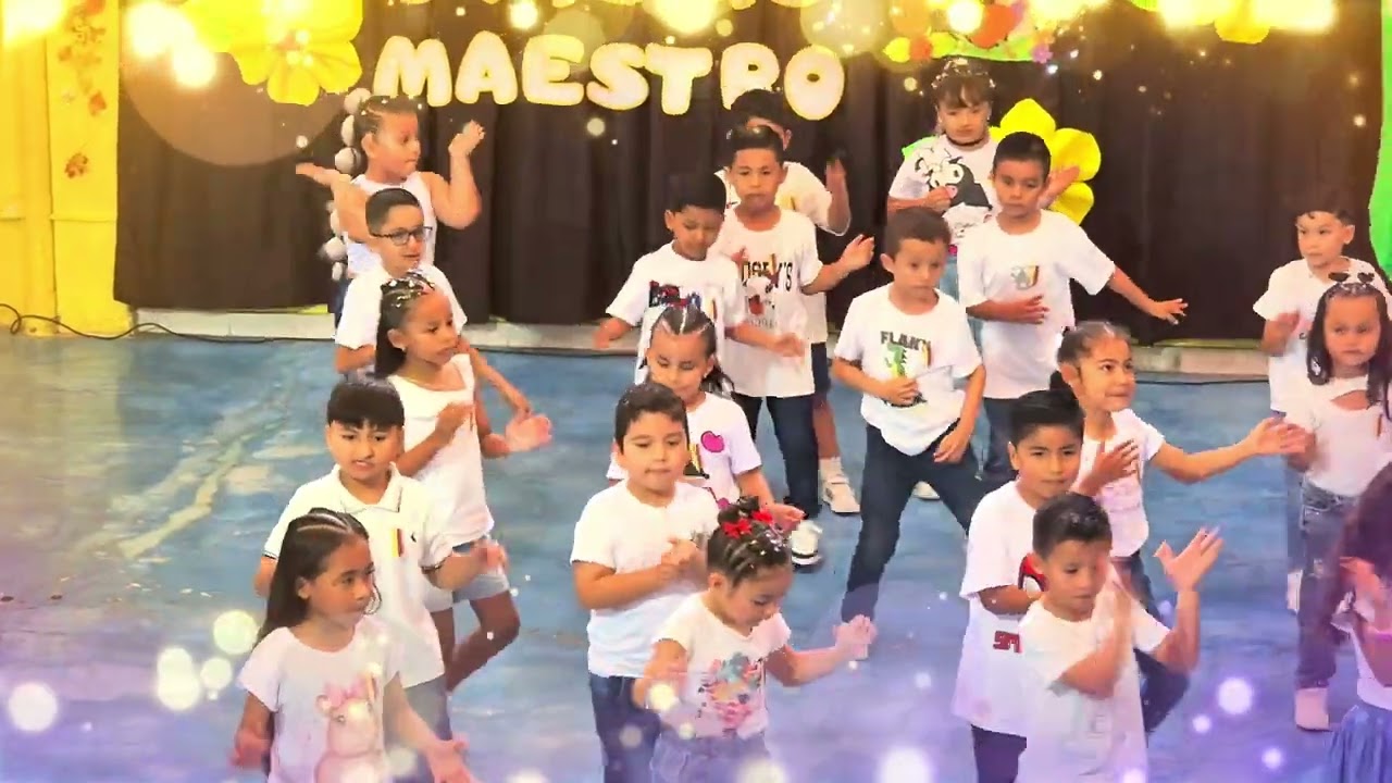 Baile | Izada de Bandera Grado Primero | Liceo Victoria Regia