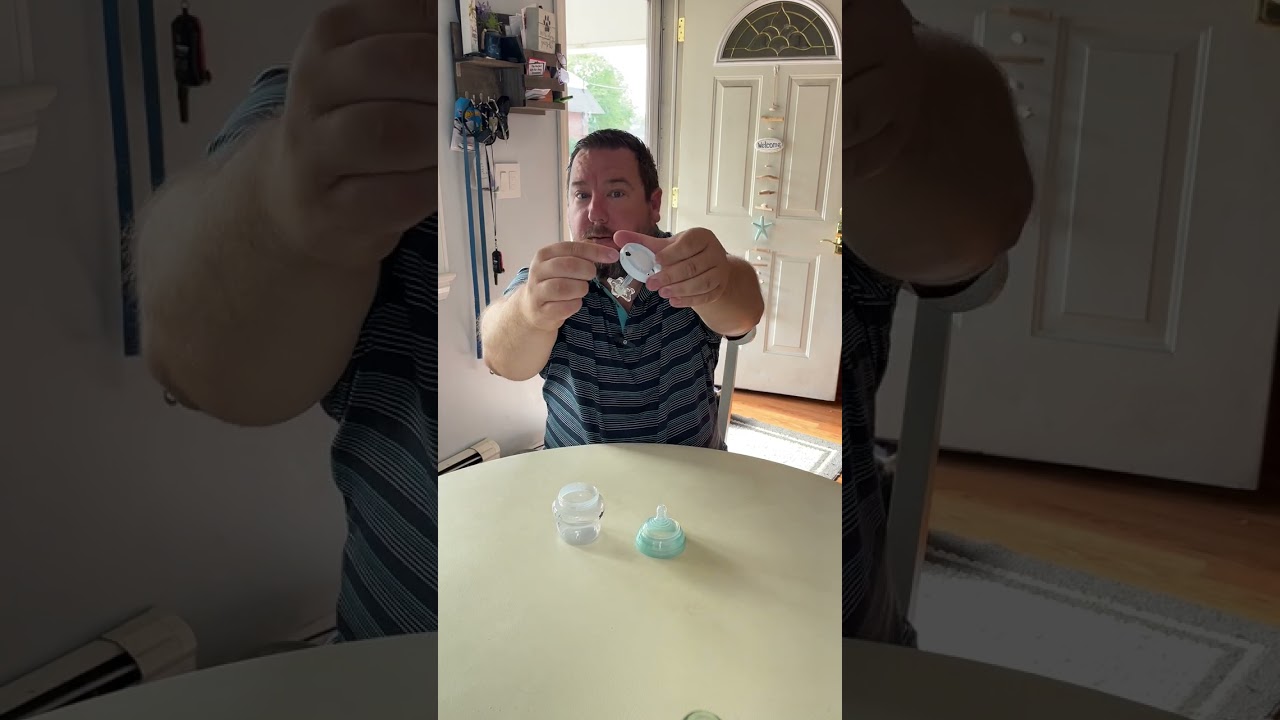 A Review Of The Tommee Tippee Anti-Colic Baby Bottles, Slow Flow Nipple and Unique Anti-Colic System