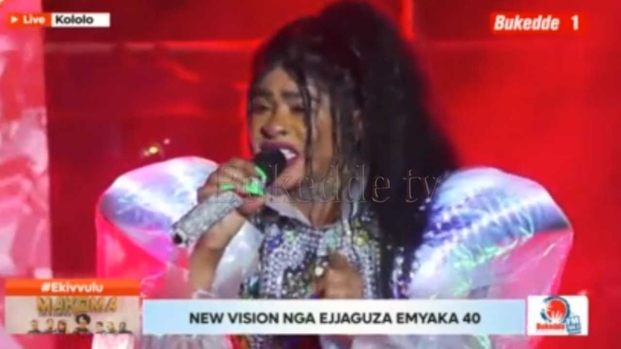 MAKOMA LIVE IN KAMPALA NEW VISION @40