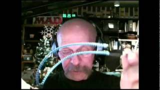 Daily Giz Wiz 1249: Zipbuds