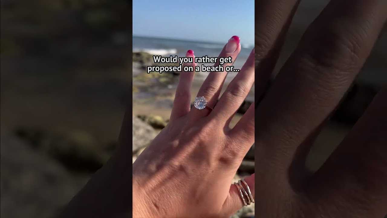 🏖️ beach or boat proposal? 🚤 Share your dream proposal destination in the comments! 💕