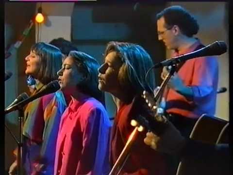 THE RANKIN FAMILY Flower Of Scotland HOGMANAY 1992 - YouTube