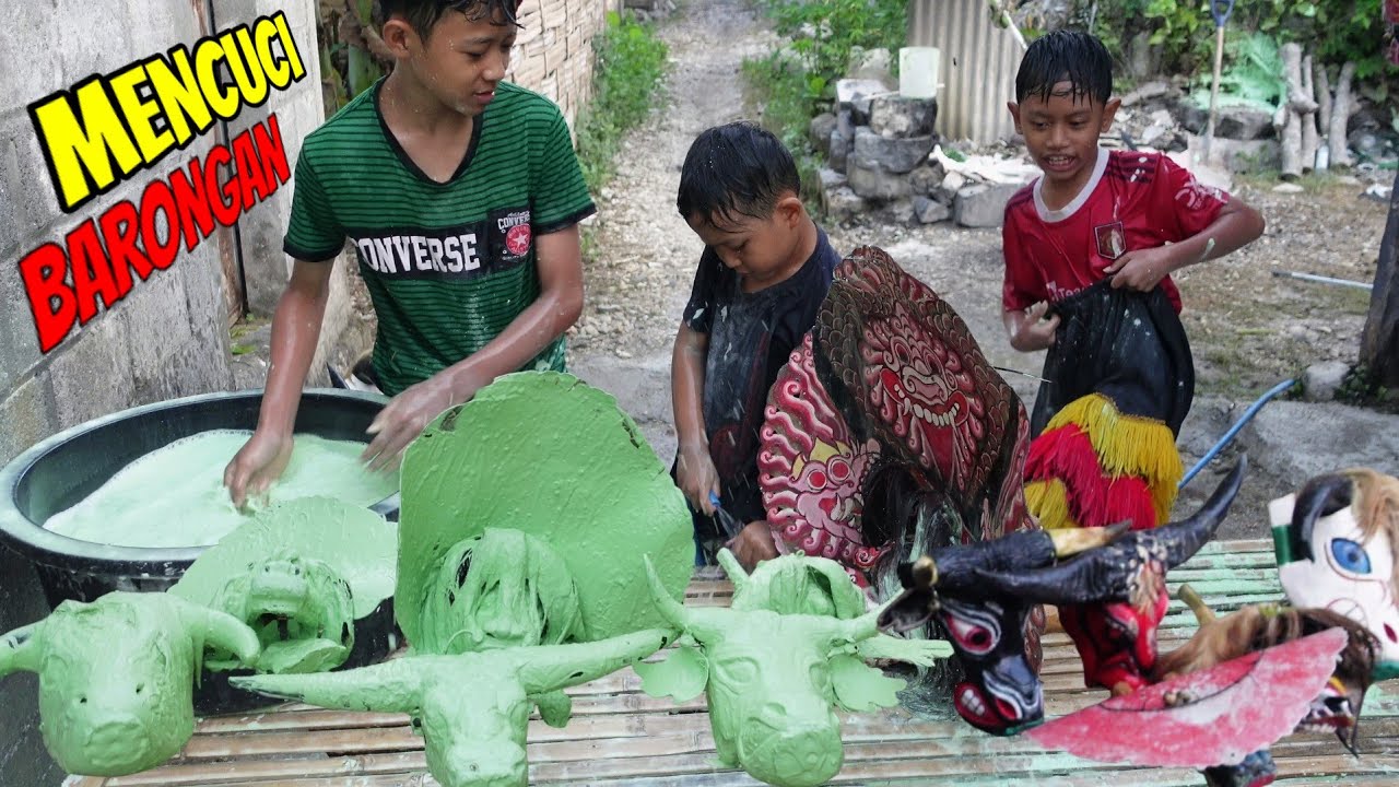 MENCUCI BARONGAN YANG PENUH LUMPUR // BERBURU BARONGAN BERSAMA VICHO BOCAH NGEVLOG