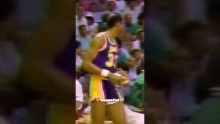 You did NOT wanna get physical with Kareem ​⁠@ByronScottFastBreak #nba #lakers #kareem #hoopscat